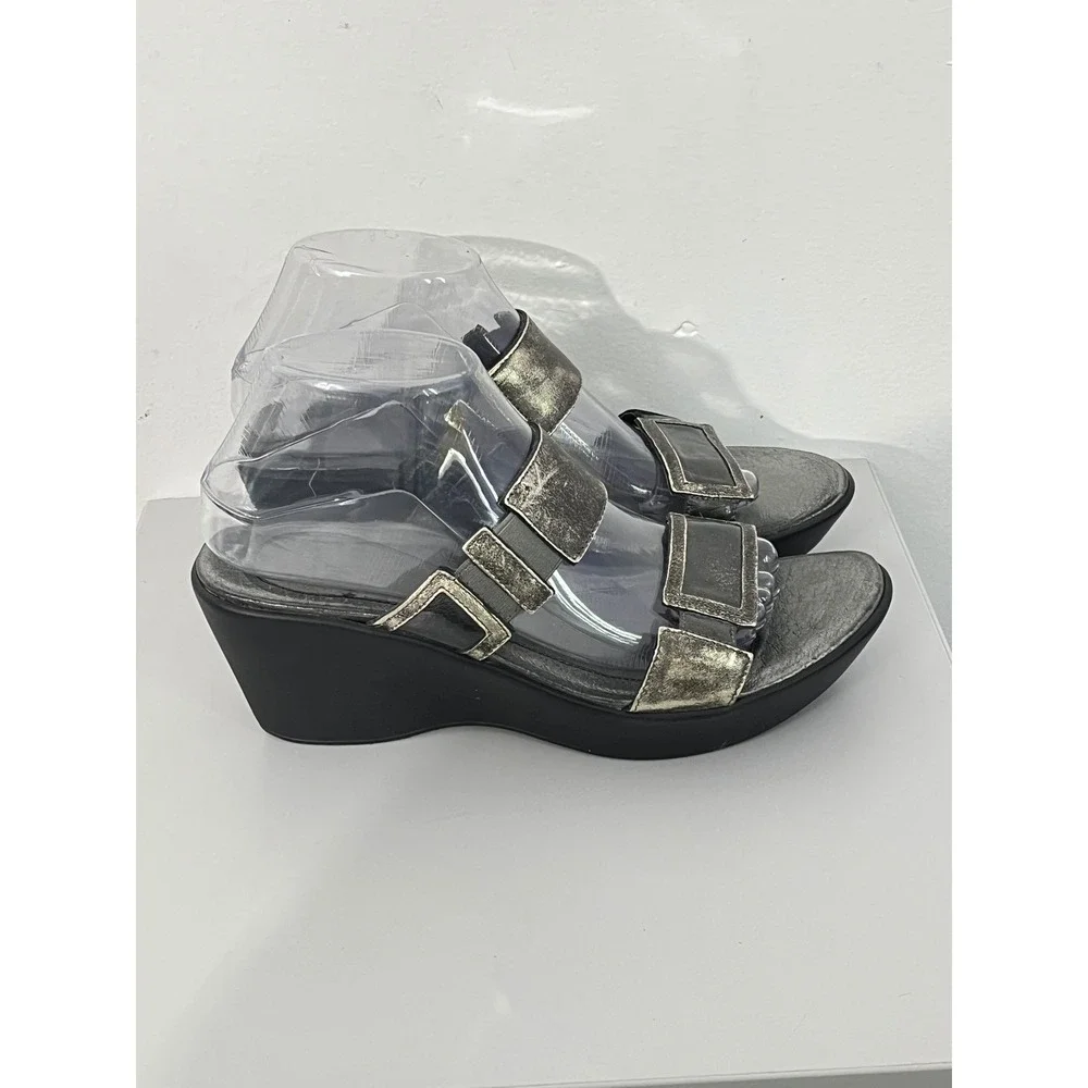 Naot Wedge Sandals Womens 40 Silver‎ Pewter Metallic Leather Buckle Slide Shoes